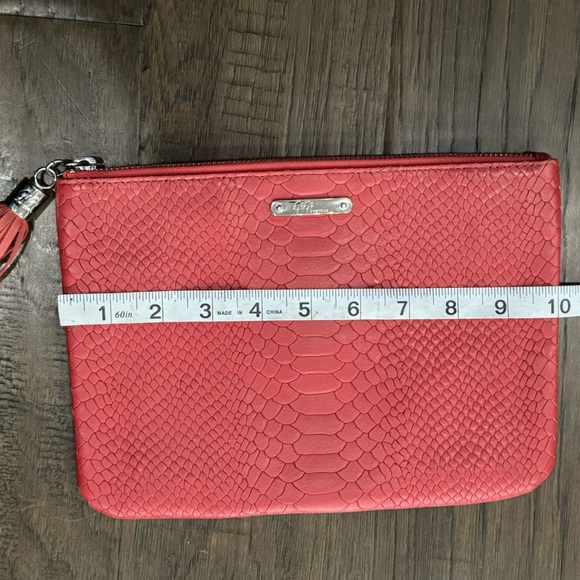 GiGi Mini Zipper Pouch - Picture 7 of 7